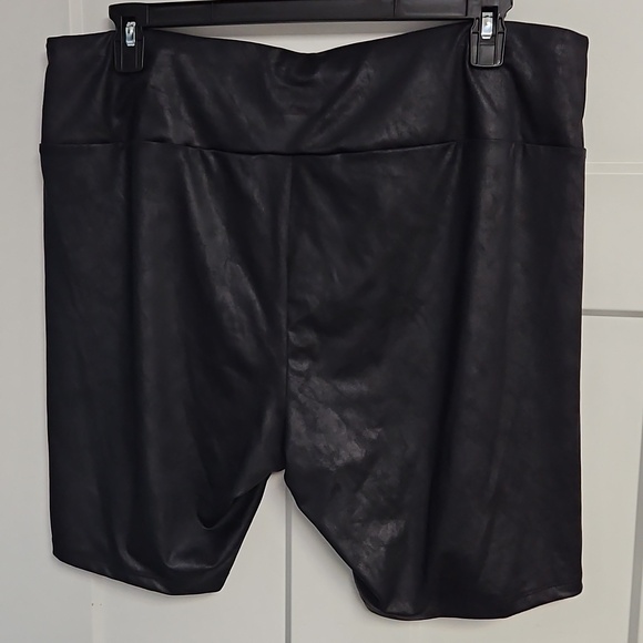 Ava & Viv Black Faux-Leather High-Waist Bike Shorts - Picture 3 of 3
